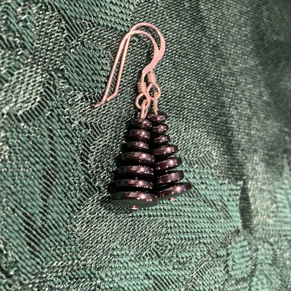 Earrings - Picture 2 of 3